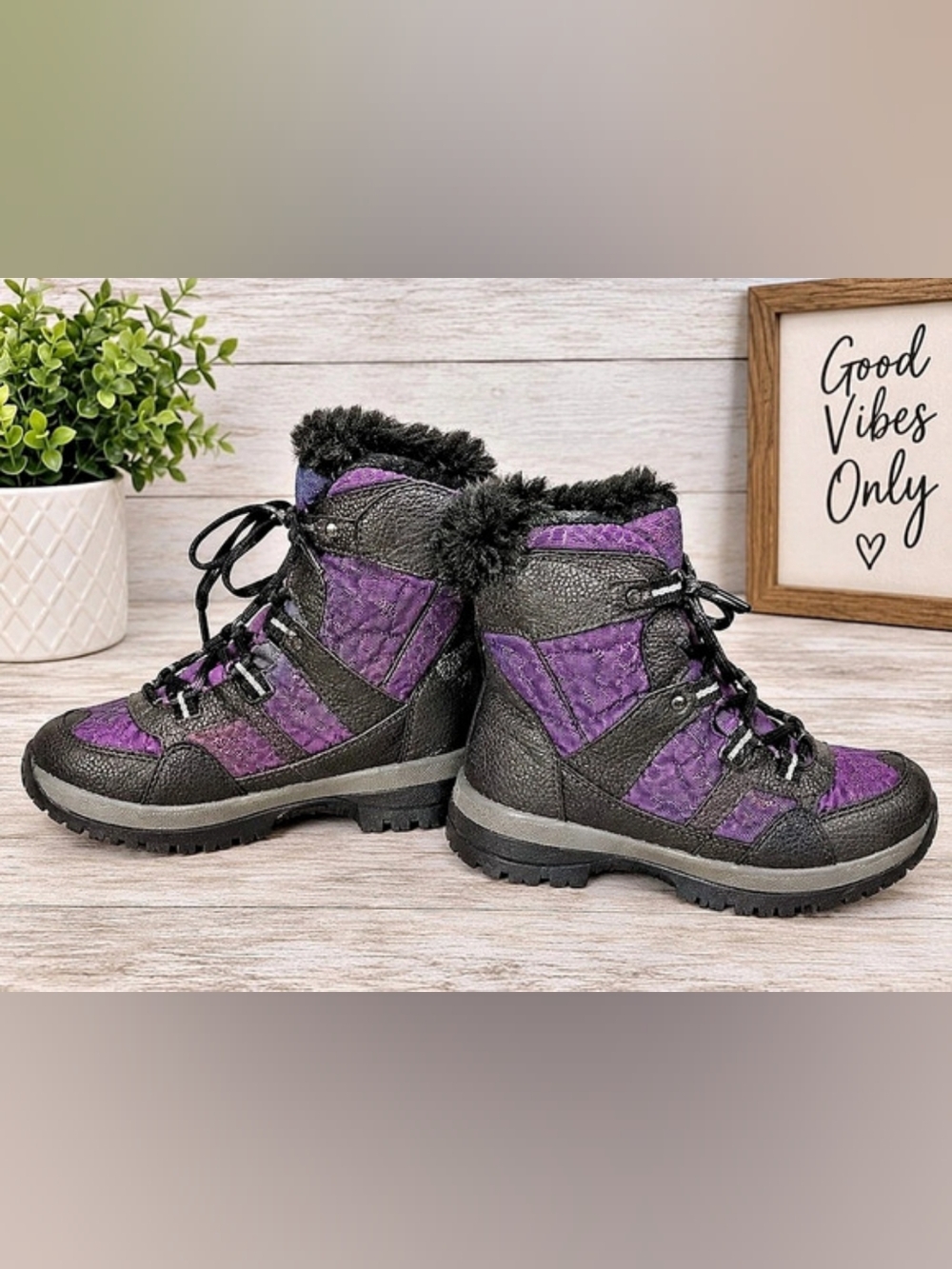 Bear Paw Waterproof Purple Black Boots Size 6